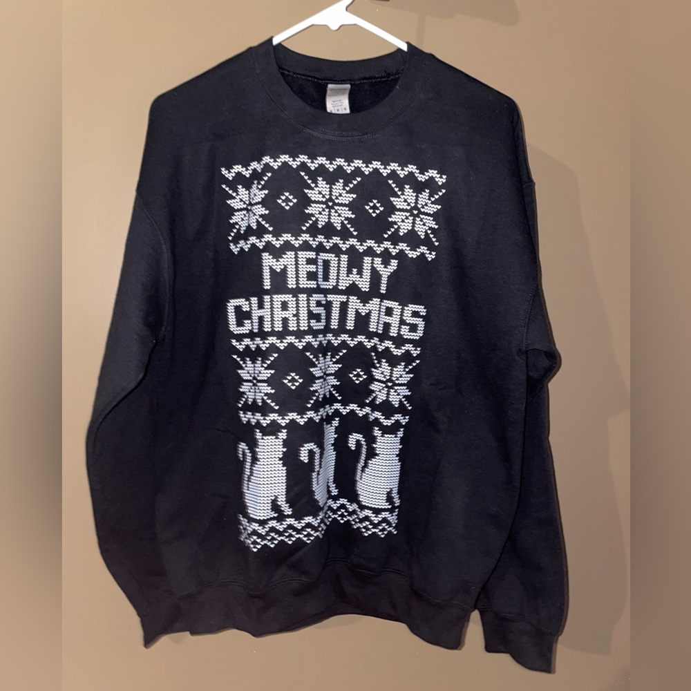 Black 'Meowy Christmas' Sweater Womens Medium - Picture 1 of 4
